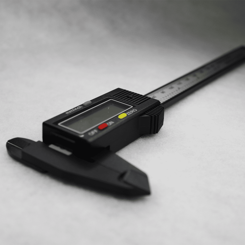 Paquímetro Digital Eletrônico 150mm Fibra de Carbono